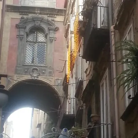 Il Campanile נאפולי