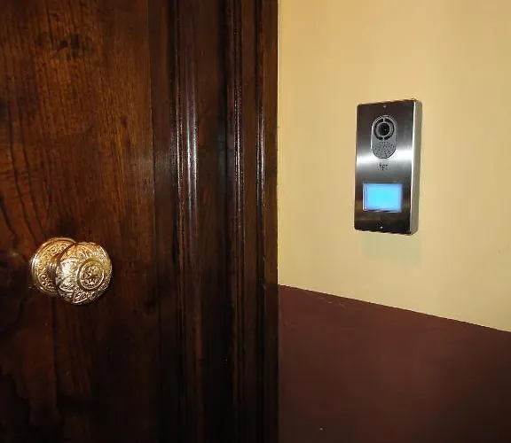 Oda ve Kahvaltı Il Campanile 3*