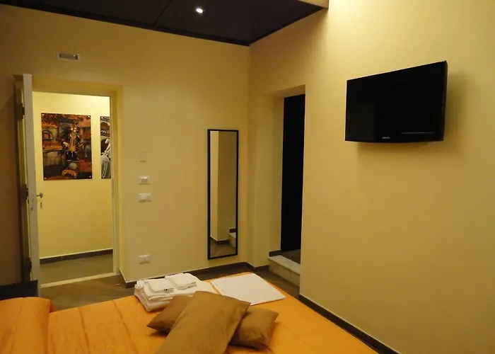 Oda ve Kahvaltı Il Campanile Napoli