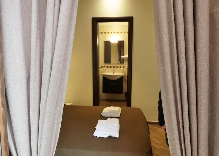 Oda ve Kahvaltı Il Campanile Napoli